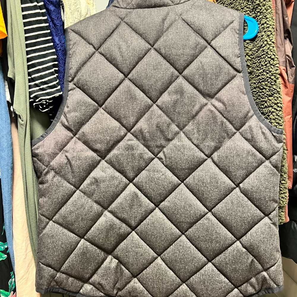 Puffer Vest - Picture 3 of 3